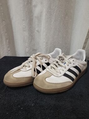 adidas White, Black & Tan Samba Sneakers